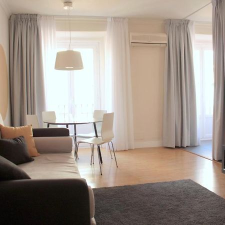 Metropol Rooms Madrid Extérieur photo