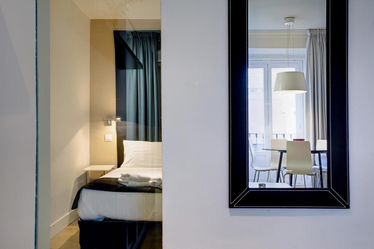 Metropol Rooms Madrid Extérieur photo
